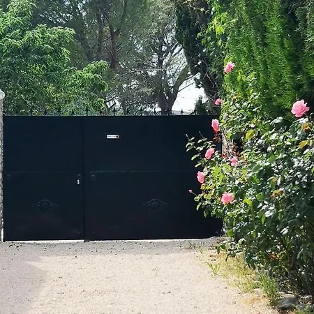 Des Cosme Bed & Breakfast *